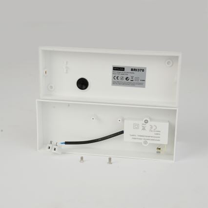 Brilagi - LED Outdoor Wall Light TESSI LED/10W/230V white IP54