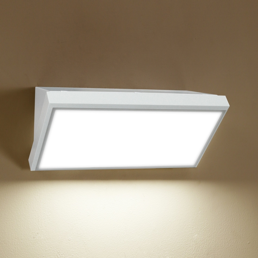 Brilagi - LED Outdoor wall light with a sensor TRIANGLE LED/20W/230V white IP65