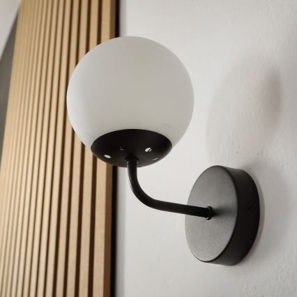 Brilagi - MALIVA Wall Lamp 1xE14/15W/230V Black/White
