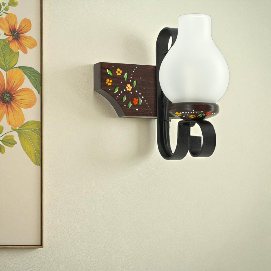 Brilagi - QUEEN Wall Lamp 1xE14/40W/230V Beech/Wenge