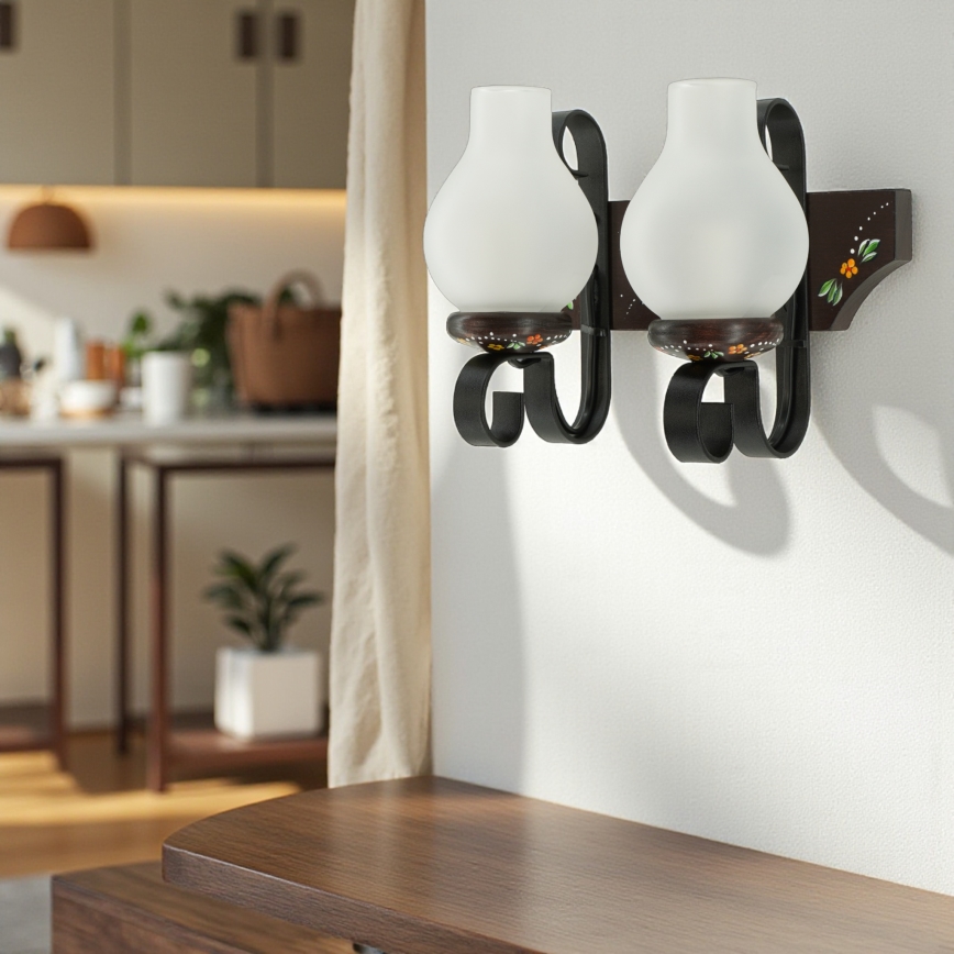 Brilagi - QUEEN Wall Sconce 2xE14/40W/230V beech/wenge