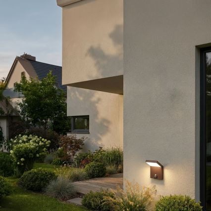 Brilagi - RIANO LED Outdoor Wall Light with Sensor, LED 8W/230V, Brown, IP65