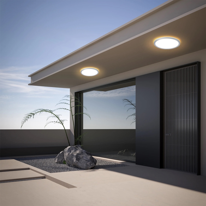 Brilagi - ULTRA SLIM LED Bathroom Ceiling Light 18W/230V Ø 30 cm Silver IP54