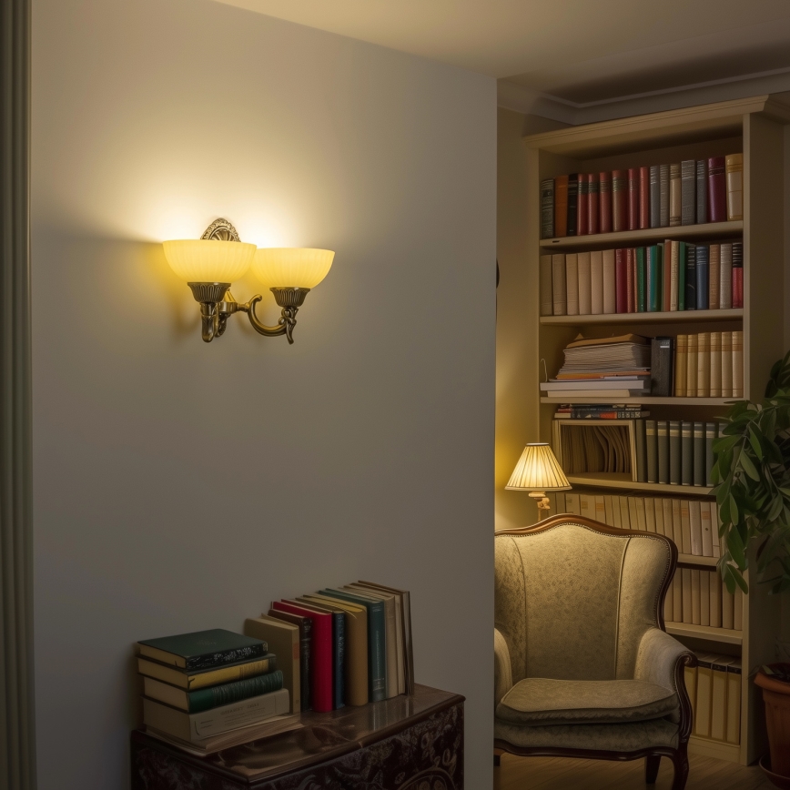 Brilagi - Wall lamp CLASSIC 2xE27/60W/230V brass