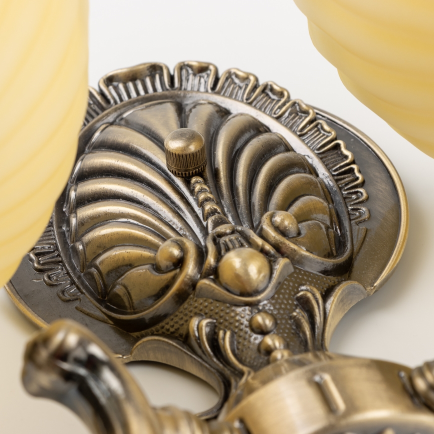 Brilagi - Wall lamp CLASSIC 2xE27/60W/230V brass