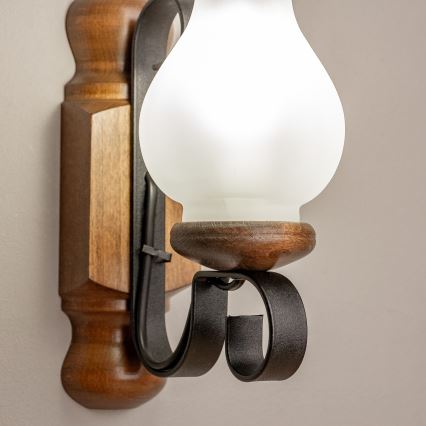 Brilagi - Wall light RUSTIC 1xE14/40W/230V beech/walnut