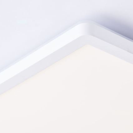Brilliant - LED RGBW Dimmable ceiling light SALTERY LED/20W/230V 3000-6500K + remote control