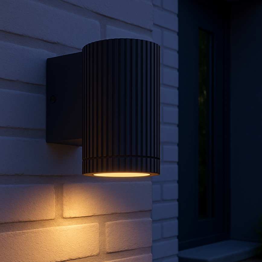 Brilliant - Outdoor wall light KEOLA 1xGU10/10W/230V IP44 black