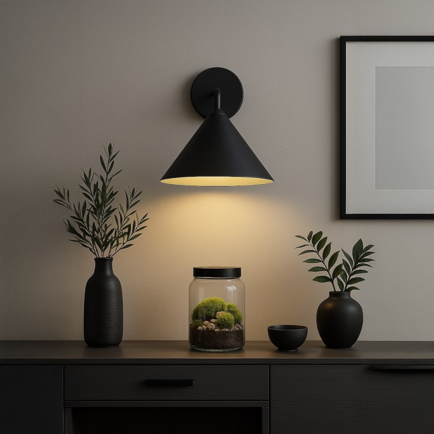 CAPITAL Wall Lamp 1xGX53/15W/230V Black