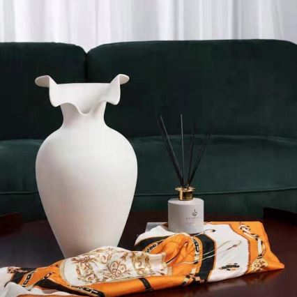 Ceramic vase 41,5x23 cm white