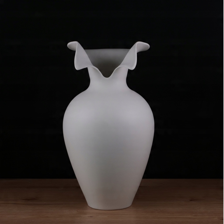 Ceramic vase 41,5x23 cm white
