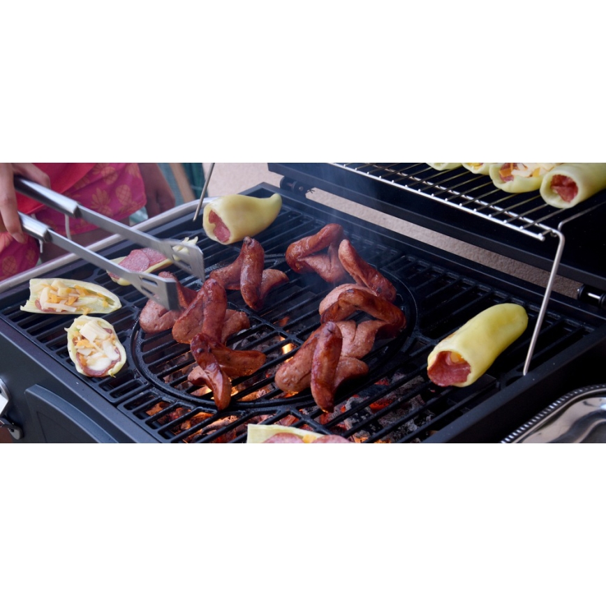 Charcoal grill black