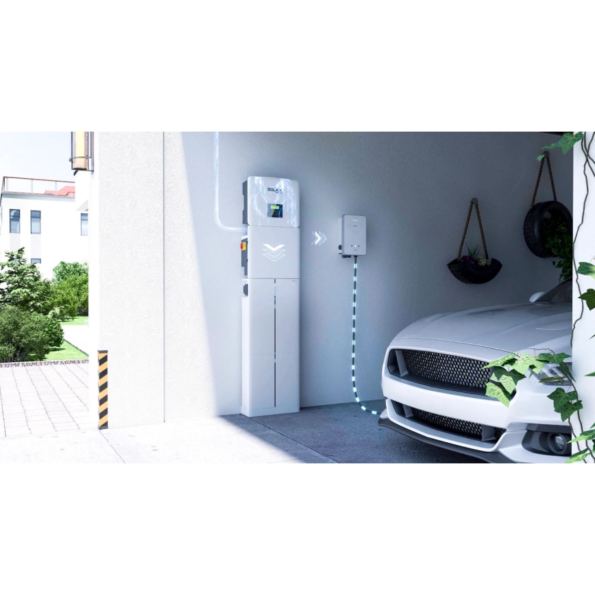 Charging station for electric cars SolaX Power 22kW/400V/32A IP65 Wi-Fi