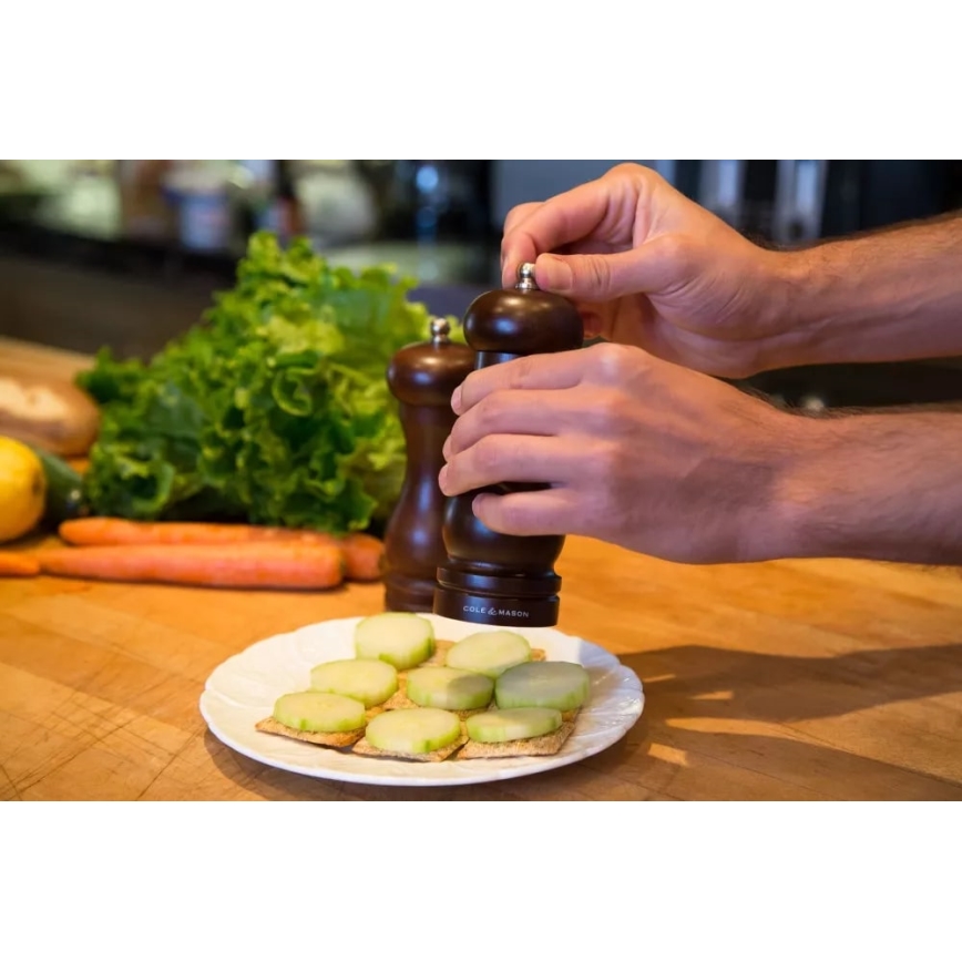Cole&Mason - Pepper grinder CAPSTAN FOREST beech 16,5 cm