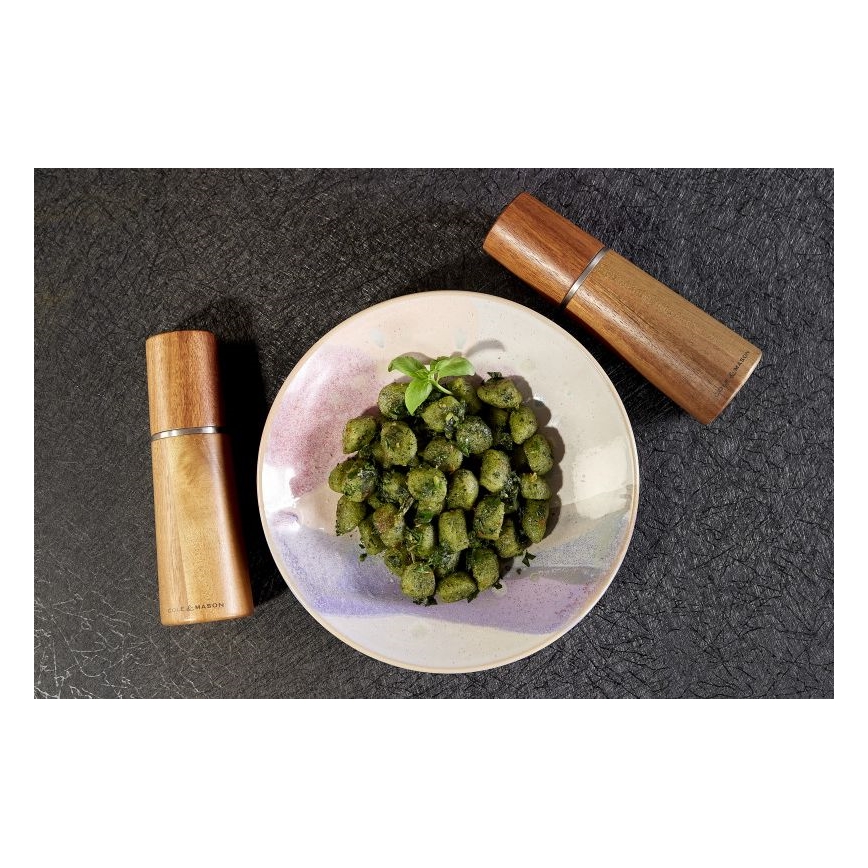 Cole&Mason - Set of salt and pepper grinders MARLOW acacia 2 pcs 18,5 cm