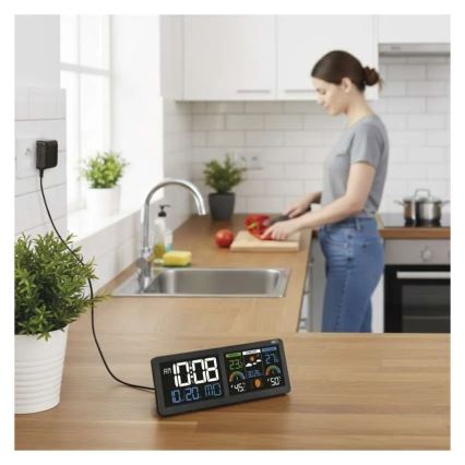 Color LCD Weather Station with Alarm 5V 3xAAA + 2xAA Black
