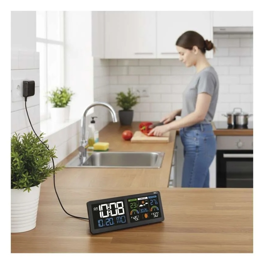 Color LCD Weather Station with Alarm 5V 3xAAA + 2xAA Black