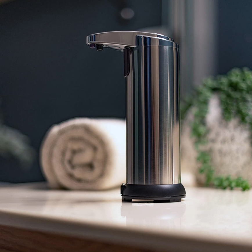 Contactless soap dispenser with a sensor 4xAAA stainless steel