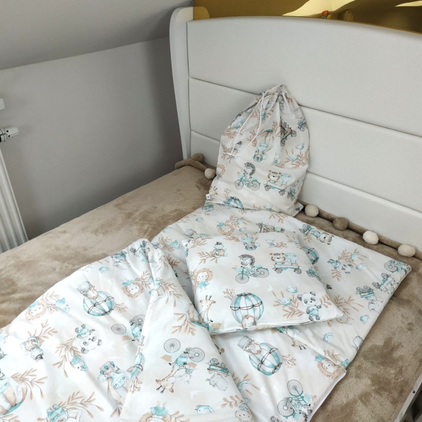 COSING - Zoo Travel Sleeping Bag with Pillow
