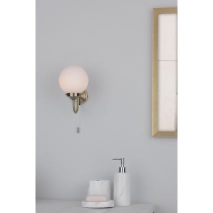 Där Lighting BAR0775 - BARCLAY Bathroom Wall Light 1xE14/40W/230V IP44 Brass