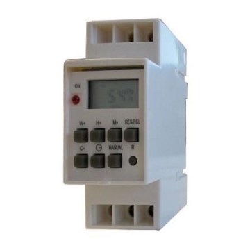 Digital switch clock for DIN rail 3650W/230V