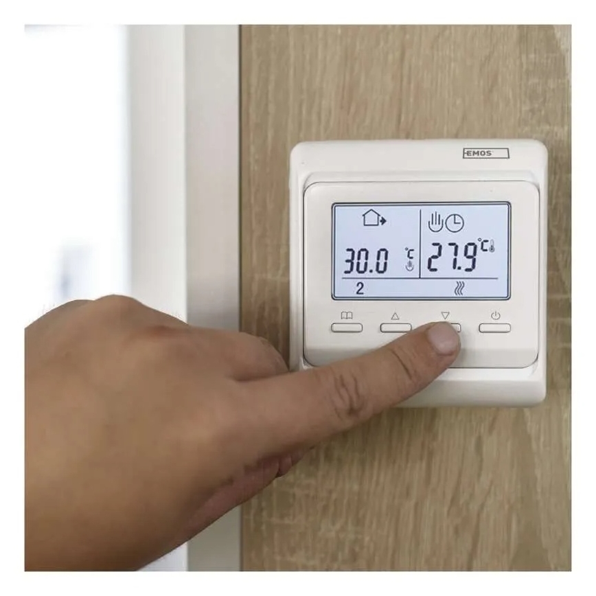 Digital Thermostat 230 V / 16 A