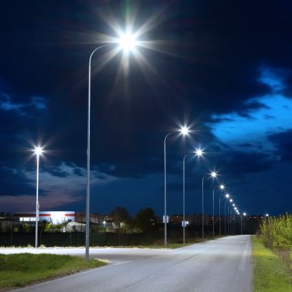 Dimmable LED street lamp with dusk sensor and solar panel LED/200W/20000 mAh 6500K IP65 gray
