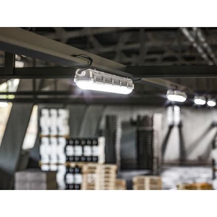 Dimmable LED Technical Luminaire LED/24/30/35/40W/230V IP66 120 cm