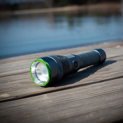 Dimmable rechargeable LED flashlight with power bank function LED/30W/5V IPX7 3000 lm 4000 mAh