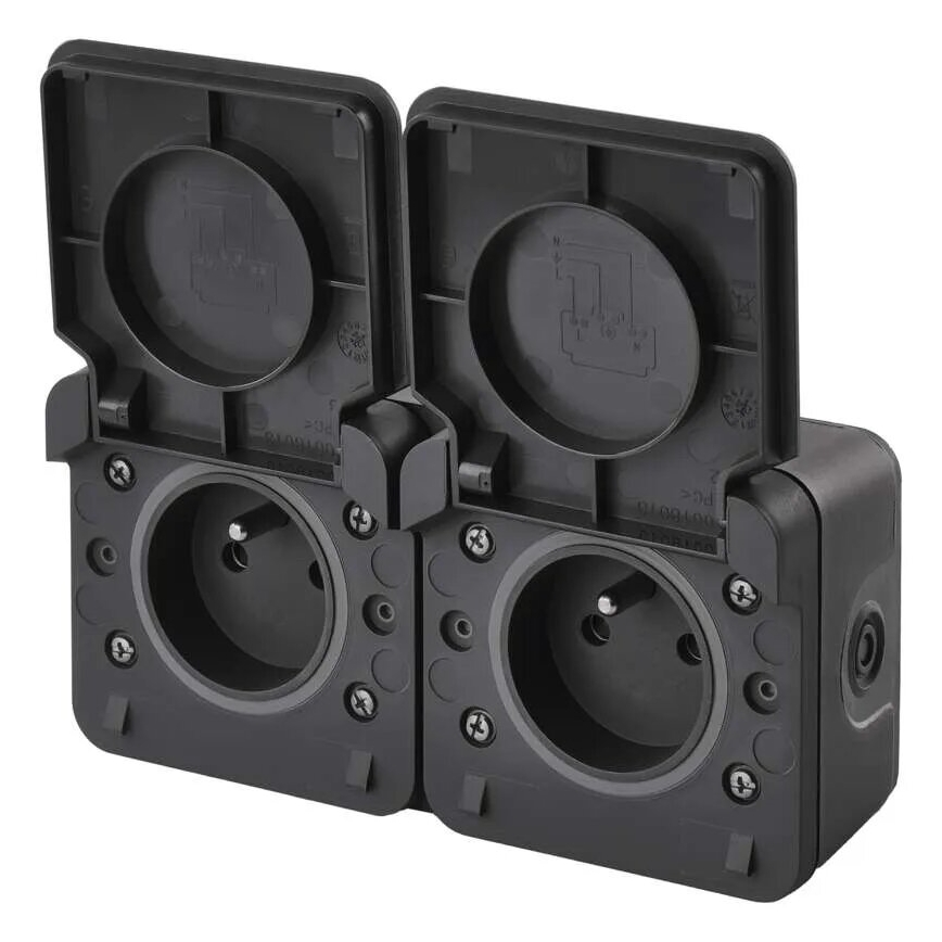 Double socket for humid environment IP55
