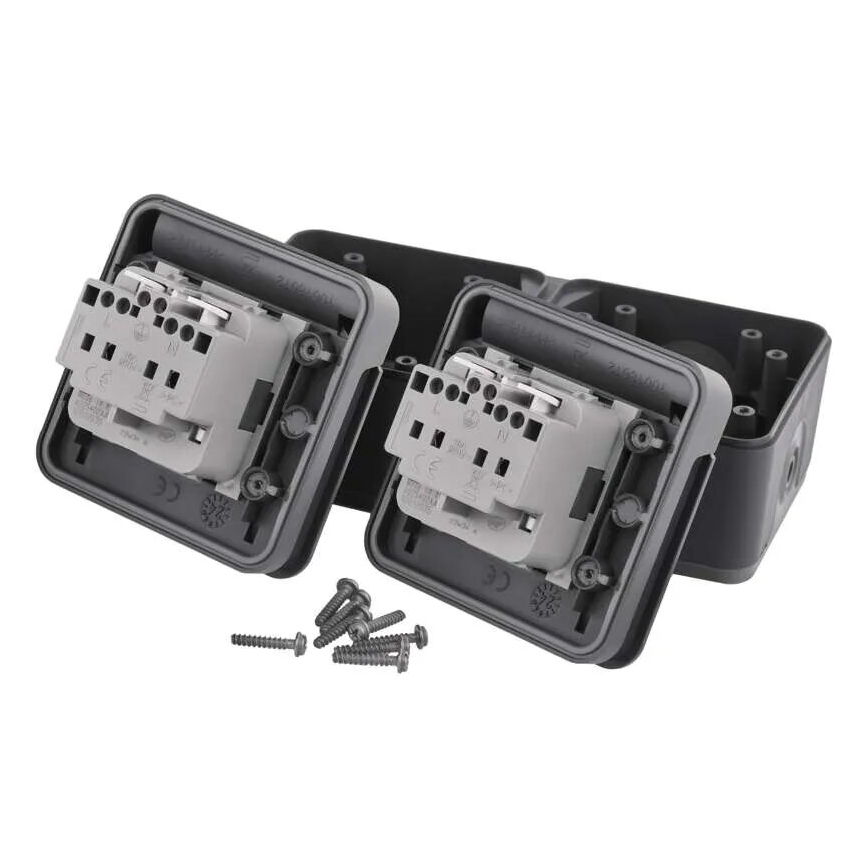 Double socket for humid environment IP55