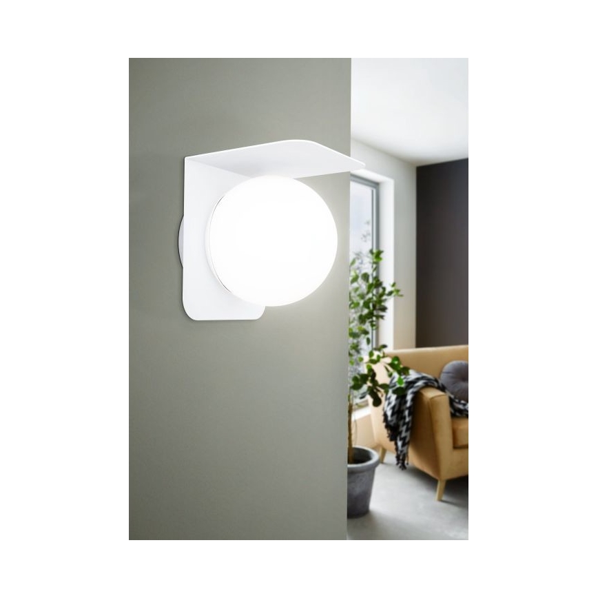 Eglo 31052 - LED RGBW Dimmable outdoor light CORRIENTES 1xE27/9W/230V IP44 white
