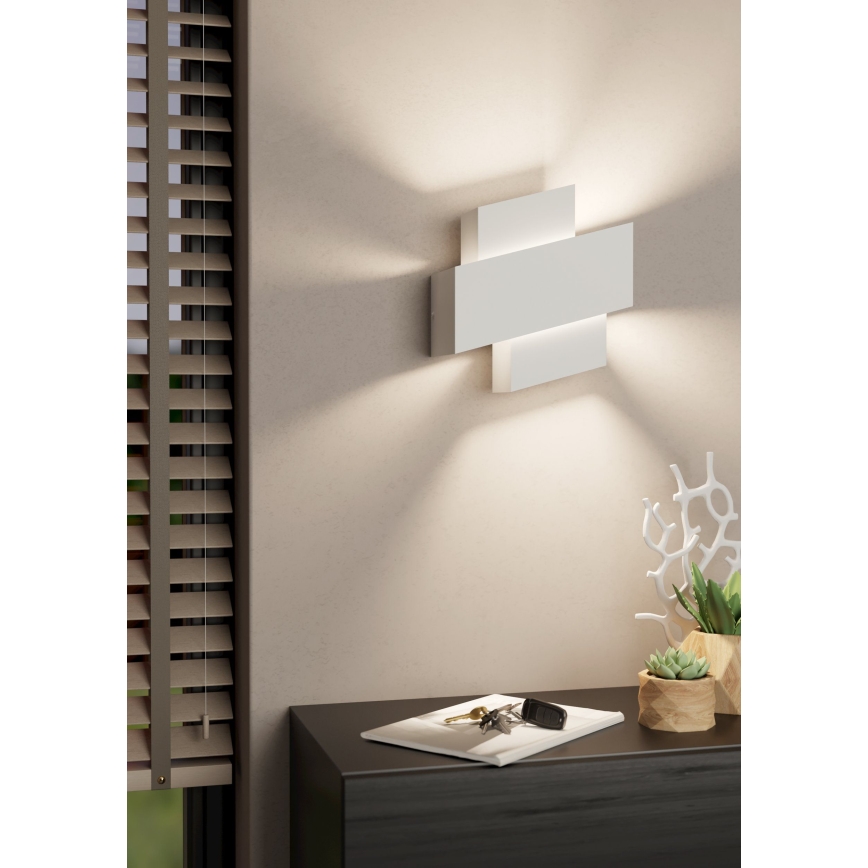 Eglo - Wall light 1xE27/40W/230V white