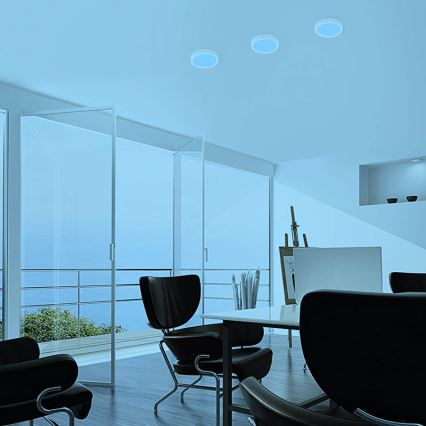 Eglo - LED RGBW Dimmable ceiling light FUEVA-C LED/15,6W/230V Bluetooth