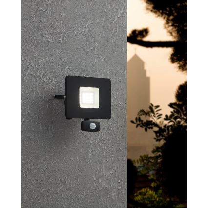 Eglo - LED Floodlight with a sensor LED/30W/230V IP44