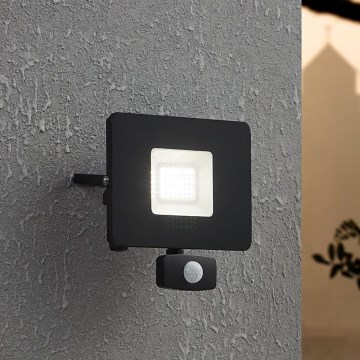 Eglo - LED Floodlight with a sensor LED/30W/230V IP44