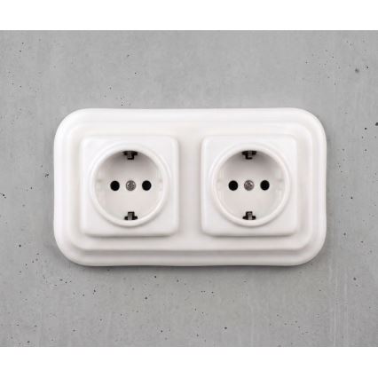 Elhard - Double Ceramic Retro Wall Socket (SCHUKO) with Frame, 230V, White