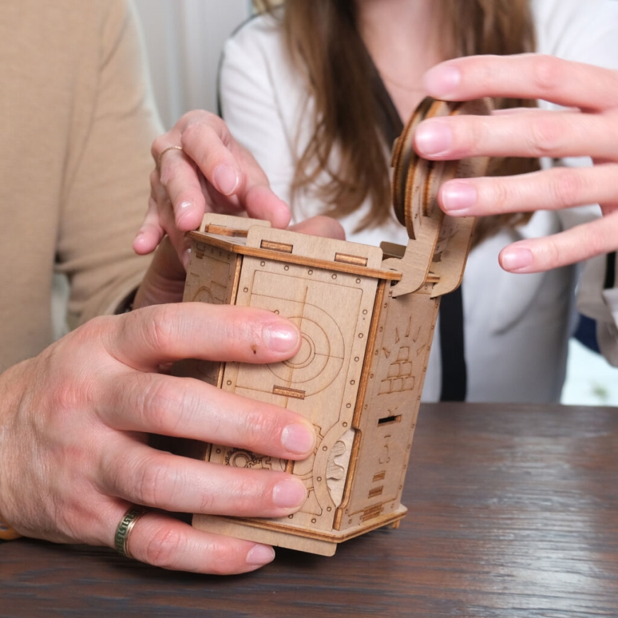 EscapeWelt - Wooden puzzle Fort Knox