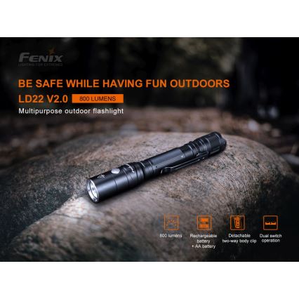 Fenix LD22V20 - LED Rechargeable flashlight LED/USB IP66 800 lm 220 hrs