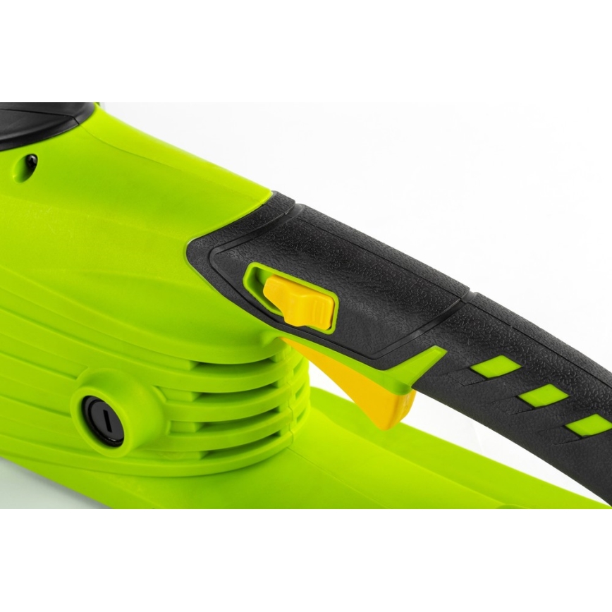 Fieldmann - Chainsaw 2400W/230V
