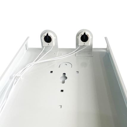 Fluorescent light 2xG13/18W/230V 124 cm