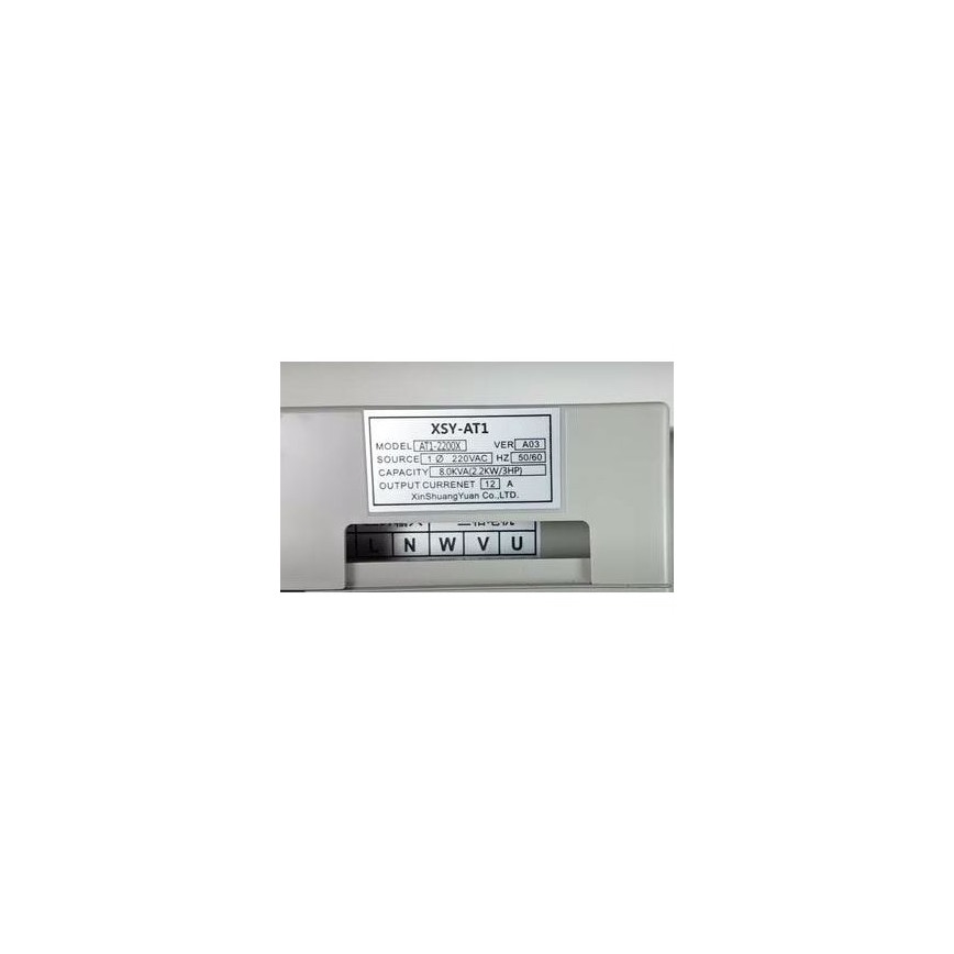 Frequency converter for three-phase motors 230V/12A