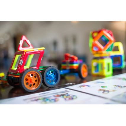 GeoSmart - Magnetic building set Space Truck 42 pcs