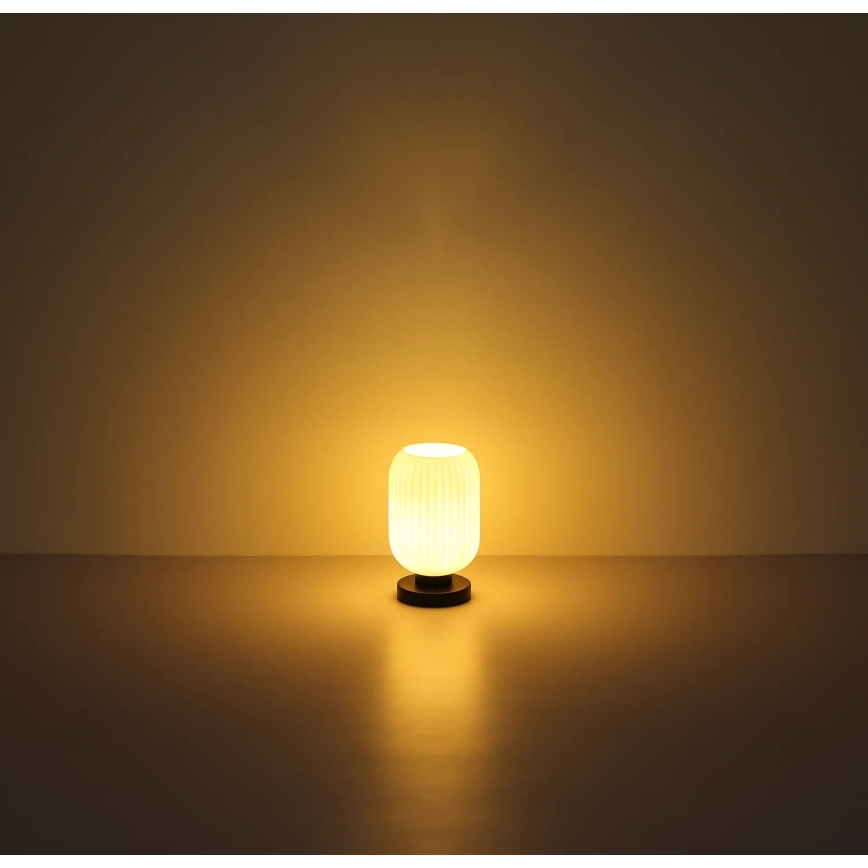 Globo - Table lamp 1xE27/40W/230V white