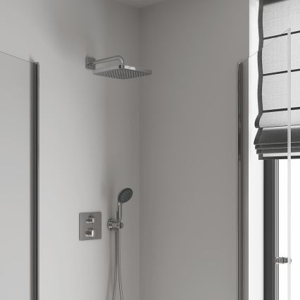GROHE 26695000 - VITALIO COMFORT 250 × 250 mm overhead shower, polished chrome