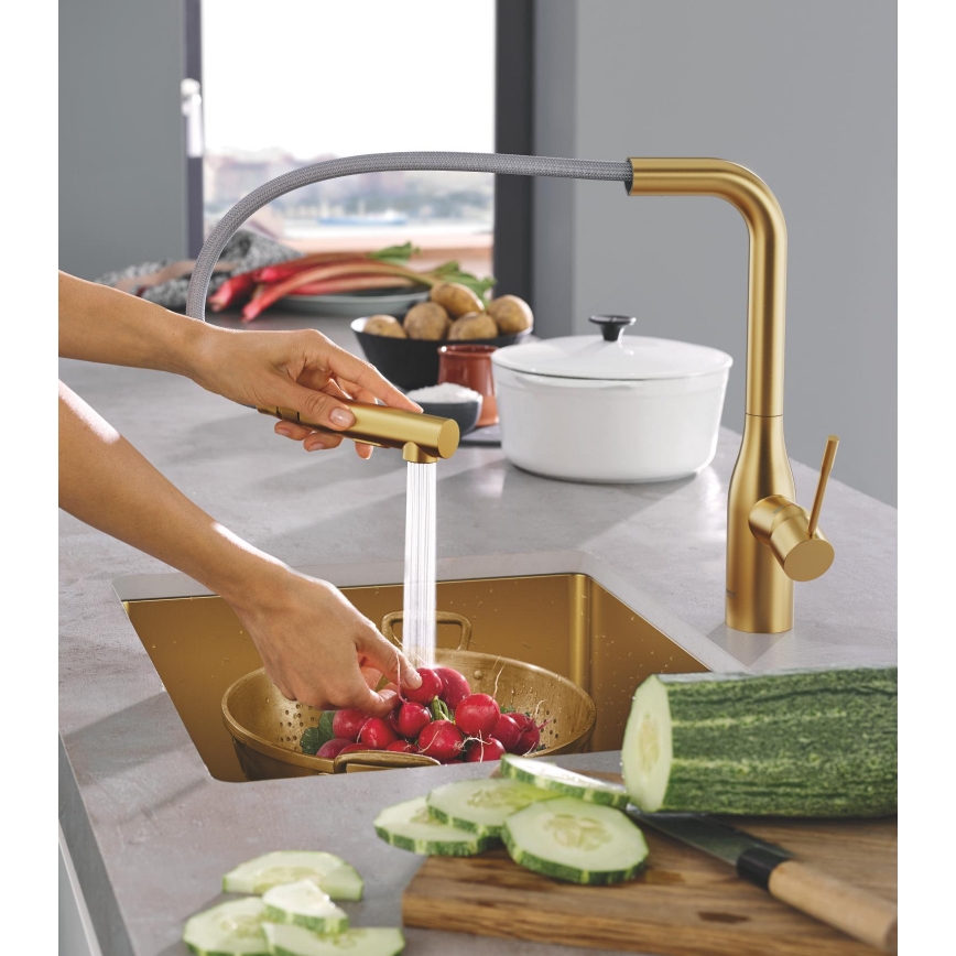 GROHE 30270GN0 - ESSENCE Kitchen Faucet, Gold