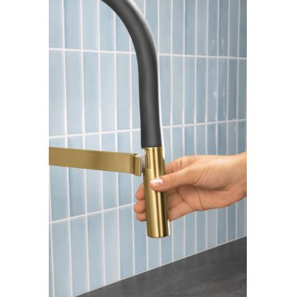 GROHE 30294GN0 - ESSENCE Sink Mixer, Gold