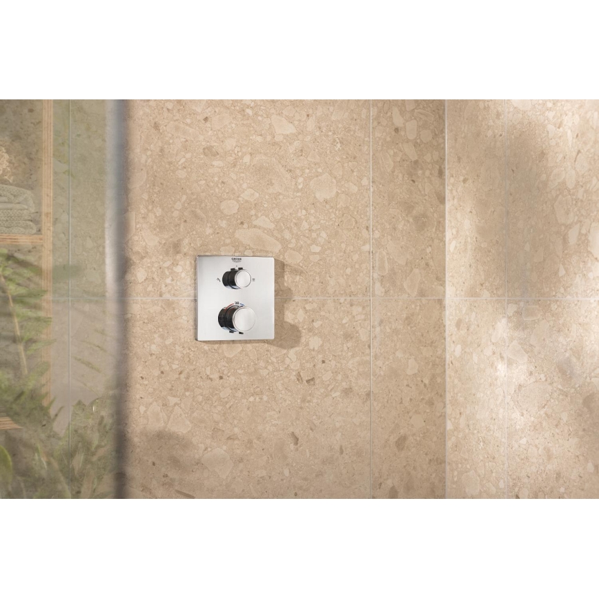 GROHE 34882000 - PRECISION VITALIO COMFORT 250 Shower System, Polished Chrome