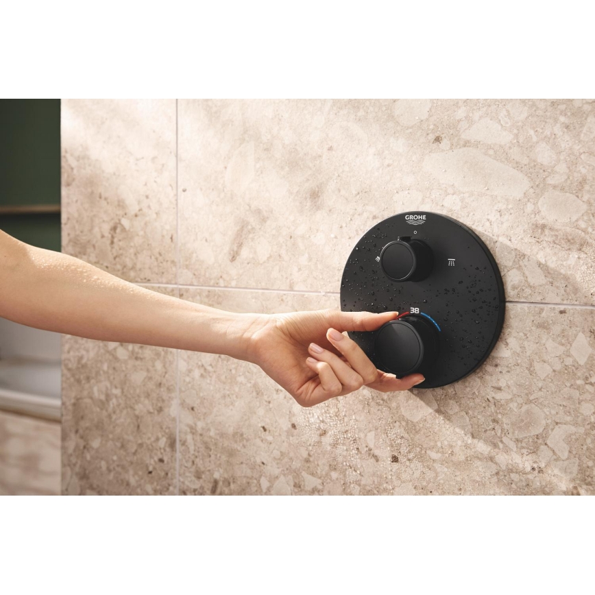 GROHE 348832430 - VITALIO START 250 mm shower set, black