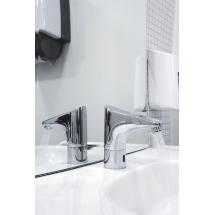 GROHE 36207001 - EUROPLUS E Electronic Basin Mixer DN 15, Polished Chrome